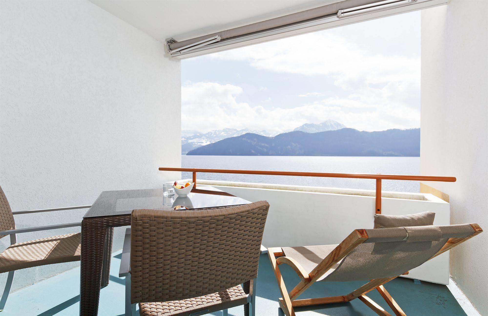 Post Hotel Weggis Ngoại thất bức ảnh